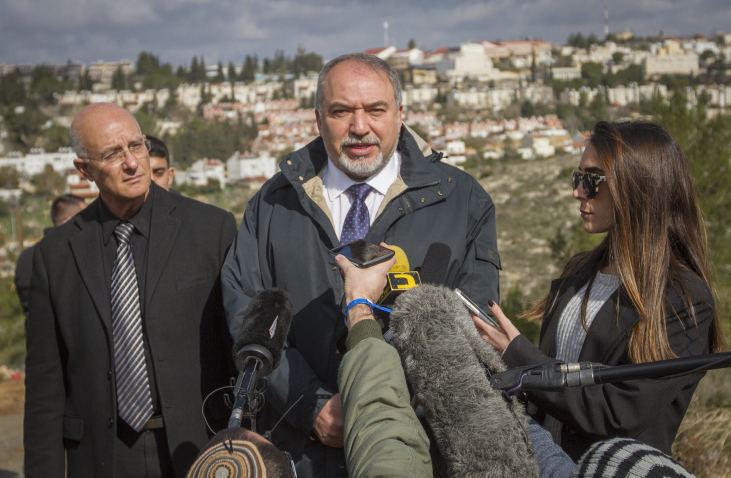 Israeli minister of Defense Avigdor speaks with the press during his visit in the West Bank settlement of Ariel on February 1, 2017. Photo by Flash90 *** Local Caption *** ?????
?????
??????? ??????
?? ???????