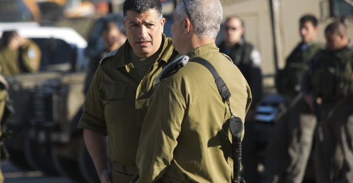 IDF spokesman, Brigadier General Yoav (Poly) Mordechai seen at the Bitunia crossing during a visit of IDF chief of staff Benny Gantz near the west bank city of Ramallah. February 27, 2013. Photo by Yonatan Sindel/Flash90 *** Local Caption *** ??? ???
???
????"?
???? ???????
?????
??????
???? ?????
???? (????) ?????