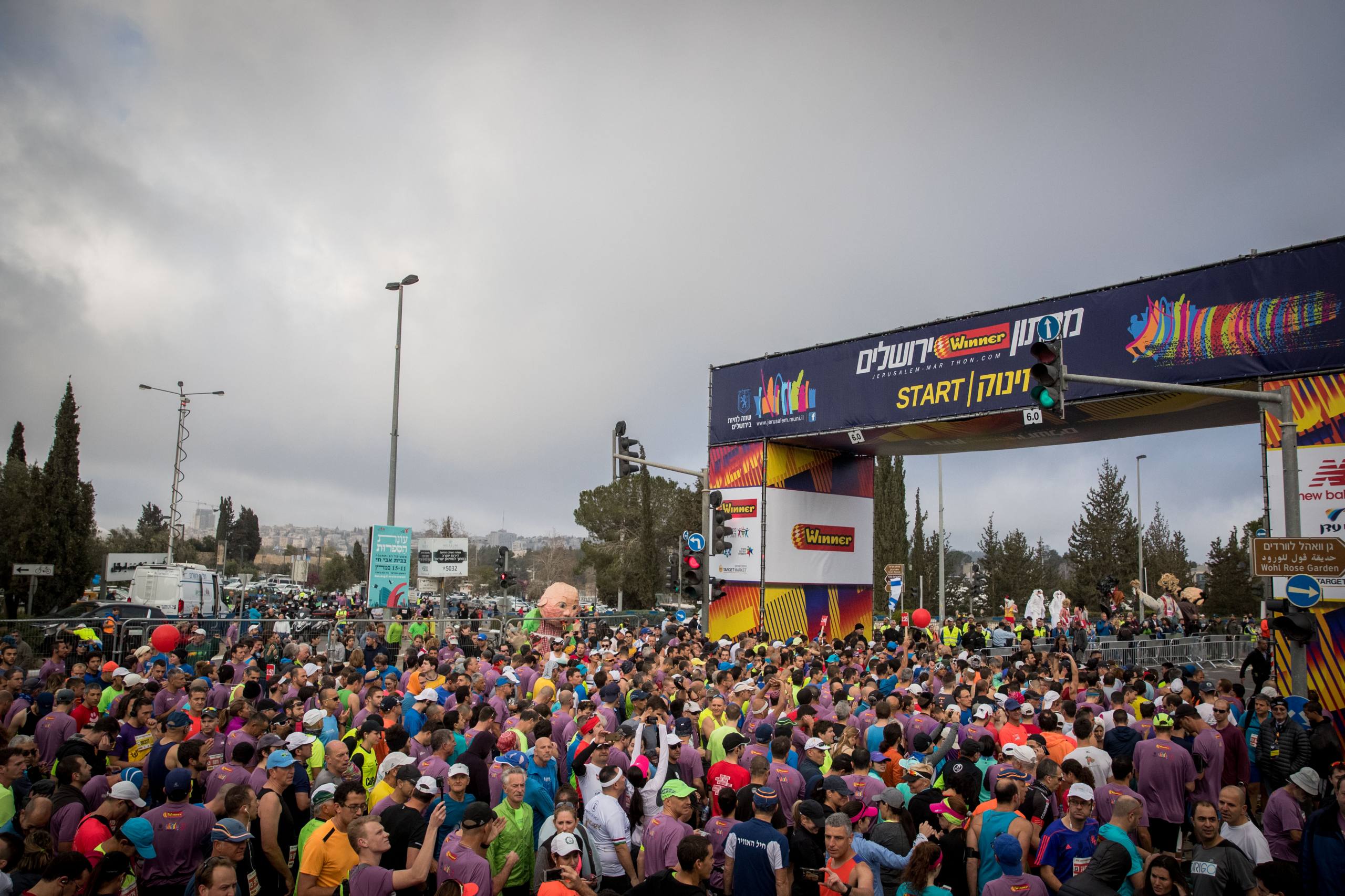 Thousands of runners take part in the 2018 international Jerusalem Marathon on March 9, 2018. Photo by Yonatan Sindel/Flash90 *** Local Caption *** ספורט
ריצה
מרתון ירושלים
רצים
2018