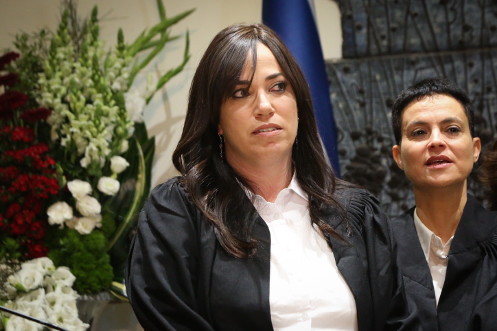 Newly appointed Ultra Orthodox Justice Havi Toker seen during a swearing in ceremony for newly appointed judges at the President's residence in Jerusalem, on October 30, 2017. Photo by Yonatan Sindel/Flash90 *** Local Caption *** ??? ????? ??????
???????
?????
??? ?????
????? ????? ?????
??? ???? 
????? ????? ??? ???? ????? ????????