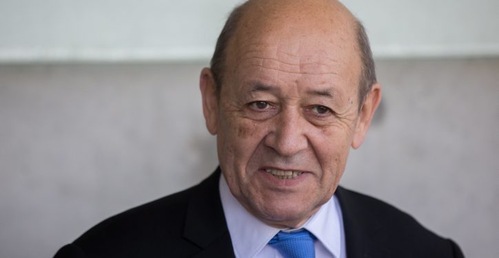 French Foreign minister Jean-Yves Le Drian visits at the Yad Vashem Holocaust Memorial museum in Jerusalem, during his official state visit in Israel. March 26, 2018. Photo by Yonatan Sindel/Flash90 *** Local Caption *** ?? ???
????
??
???
?????