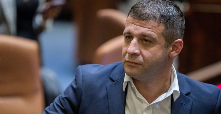 New Knesset member Alex Kushnir of the Israel Beytenu party, during a tour of the Plenary Hall at the Knesset ahead of the opening of the Knesset next week, on September 25, 2019. Photo by Yonatan Sindel/Flash90 *** Local Caption *** ?????
????
????
????
?????? 
????? ????
???? ???? ?????
????
????? ?????
???? ??????