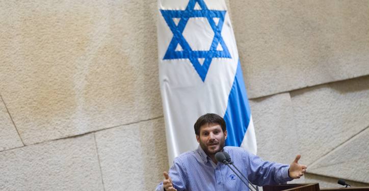 Jewish Home parliament member Bezalel Smotrich adresses the Israeli parliament on November 16, 2015. Photo by Miriam Alsterl/Flash90 *** Local Caption *** 
?????
????
????

??? ????
??? ?????

 ????? ???? ???????'