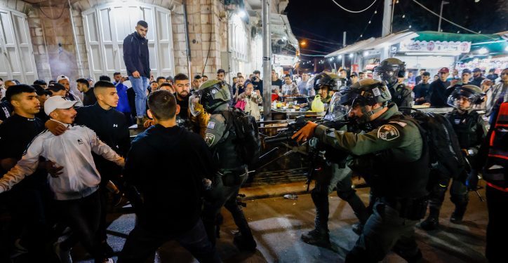 Israeli police officers seen during clashes with protesters at Damascus Gate in Jerusalem's Old City, during the holy Muslim month of Ramadan, April 3, 2022. Photo by Olivier Fitoussi/Flash90 *** Local Caption *** ??? ???
???????
???????
???? ??????
????? ???
??????
?????